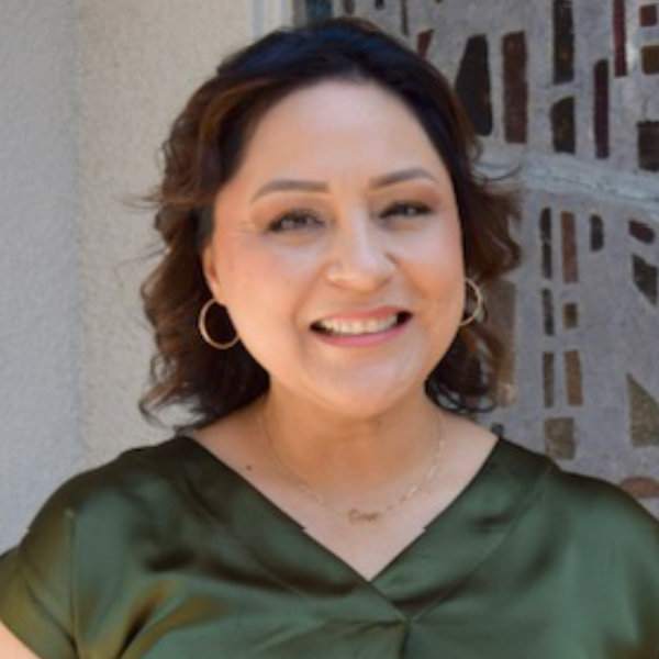 Yvonne Arroyas